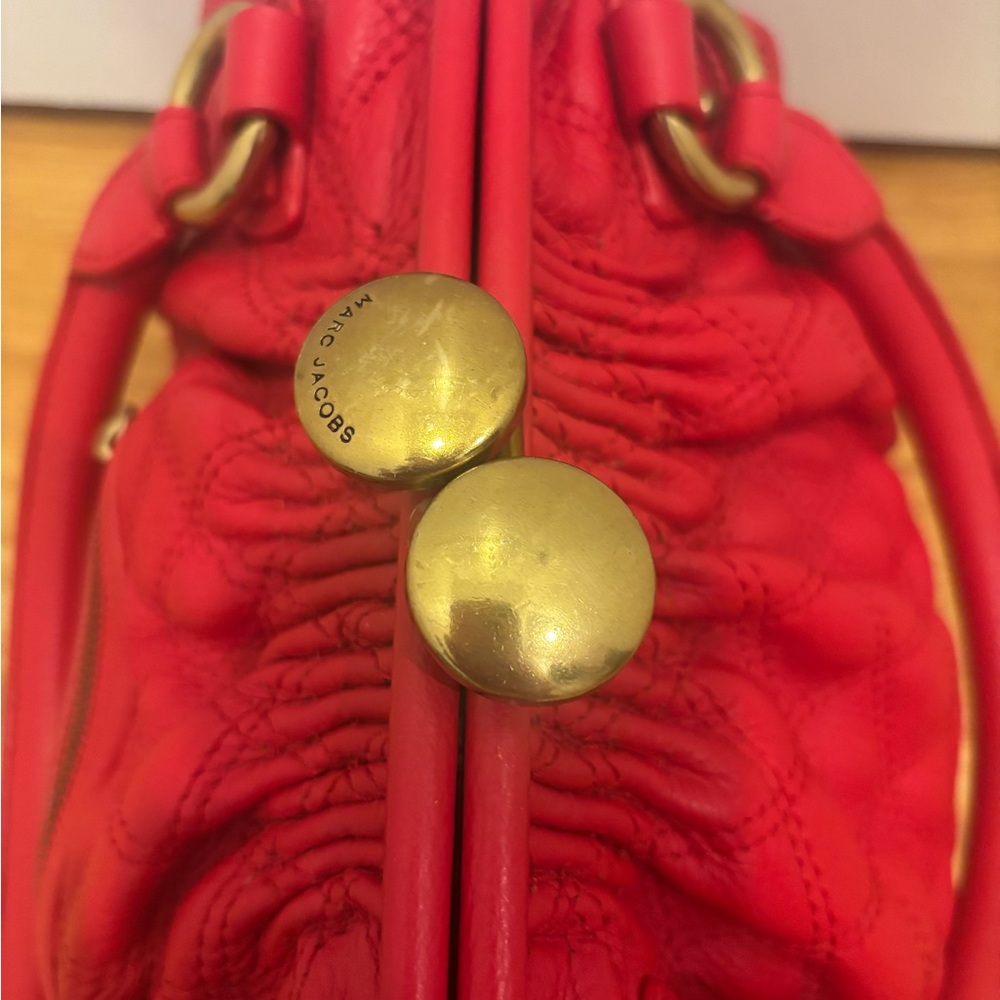 Marc Jacobs Stam Red Quilted Handbag - Picture 6 of 15